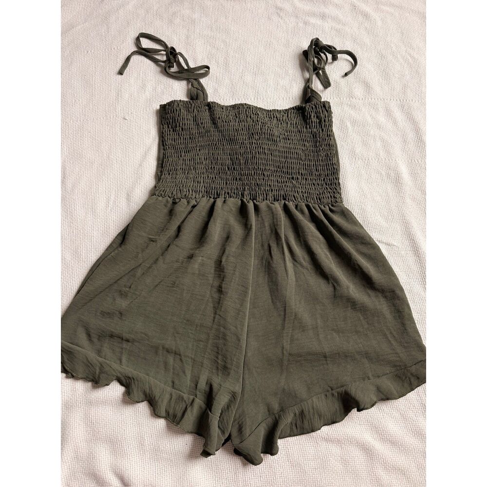 SHEIN Olive Green Smocked Strap Romper